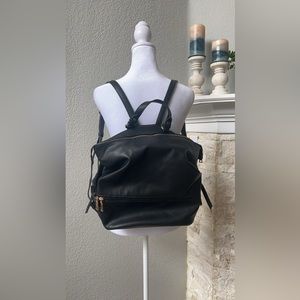 Pebble leather backpack used in good condition